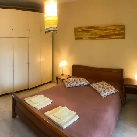 Апартаменты Pond And Pines, By House By The Sea!